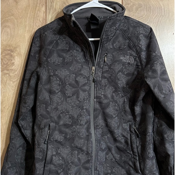 The North Face Jackets & Blazers - Northface women’s jacket